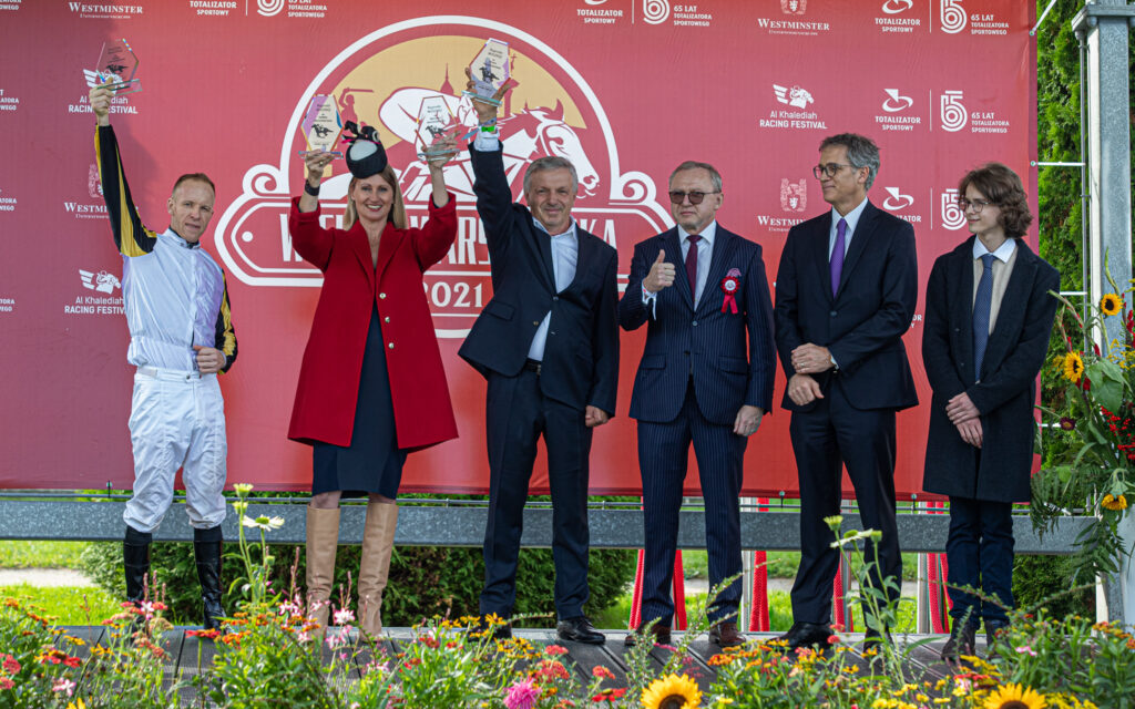 Dekoracja Mosznej Timemaster, Ziemiański, Srnec